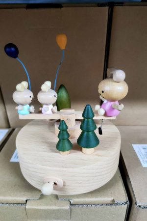 30025 Ξύλινη Μουσική Κουτί Καρούζελ