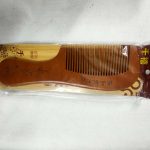 70035    Χτένα ξυλινη